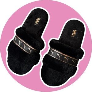 PUMA // Black Faux Fur Slide Slippers with Logo Strap